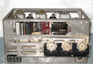 Air Ministry - TR 1143 — TR-1143 RX face avant