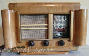 Champion Radio (F) - Poucet — Illustration 1