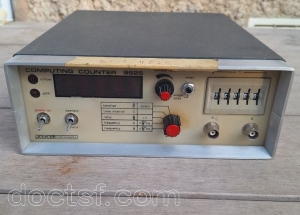 Dana   -   Racal-Dana  -  Racal Instruments - 9525 — Racal Instrument 9525