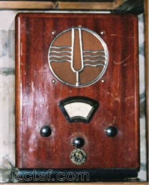 Ducretet - C 70 — Photo 1