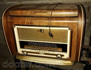 Elite-Radio - Modèle à identifier (68191) — Illustration 2