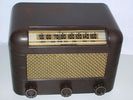 Parmi les derniers mod&egrave;les r&eacute;f&eacute;renc&eacute;s : Federal Radio Corp - 