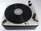 Parmi les derniers mod&egrave;les r&eacute;f&eacute;renc&eacute;s : Thorens - 