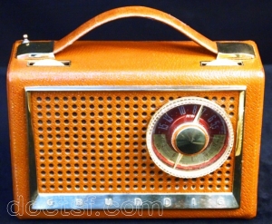 Grundig - Music Transistor Boy 100 E — Illustration 1