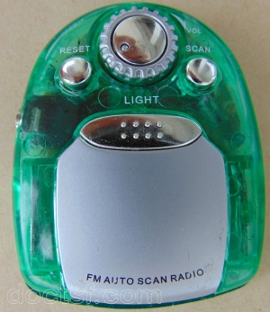 Paget Trading - Z11893  FM Auto Scan Radio — Paget Z11893 grün