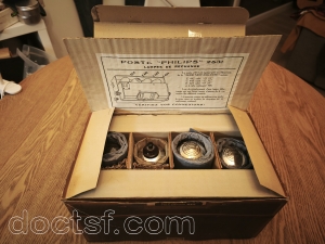 Philips - Boîte R 31 — Boite de lampes R31 pour Philips 2531