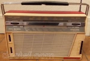 Radio L.L. - Modèle à identifier (86446) — Illustration 1