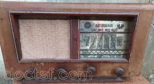 Radio L.P. - Modèle à identifier (65773) — Illustration 1