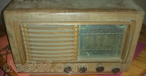 Radio L.P. - Modèle à identifier (65774) — Illustration 1