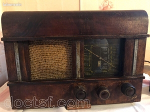 Radio-Lumière - Modèle à identifier (67130) — Illustration 1