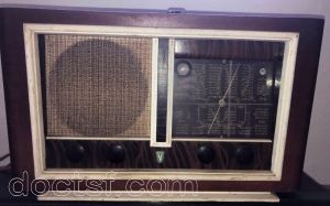 Radio-Lyon - Modèle à identifier (71100) — Illustration 1