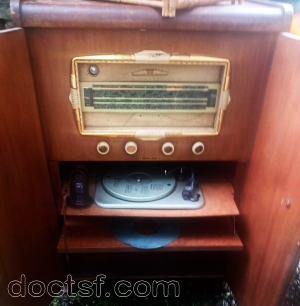 Radio Lyra - Modèle à identifier (84247) — Illustration 3