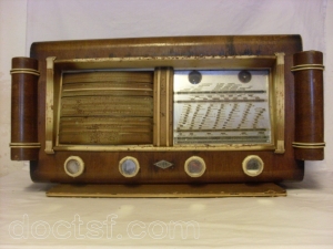 Radio Nemours - Modèle sans nom (42092) — Illustration 1