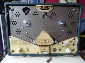 Radio Star - Star 104 (6 Lampes) — Radiostar Star-104