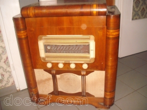 Radiolyse - Poste Meuble-bar — Illustration 1