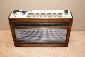Stern-Radio Stassfurt - Smaragd R130 — Illustration 1