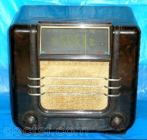 Unic-Radio - Modèle à identifier (26501) — Illustration 1