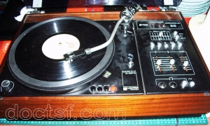 Unitra - Phono Combi 76 — Illustration 1