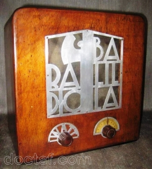 Watt Radio - Radiobalilla — Illustration 1